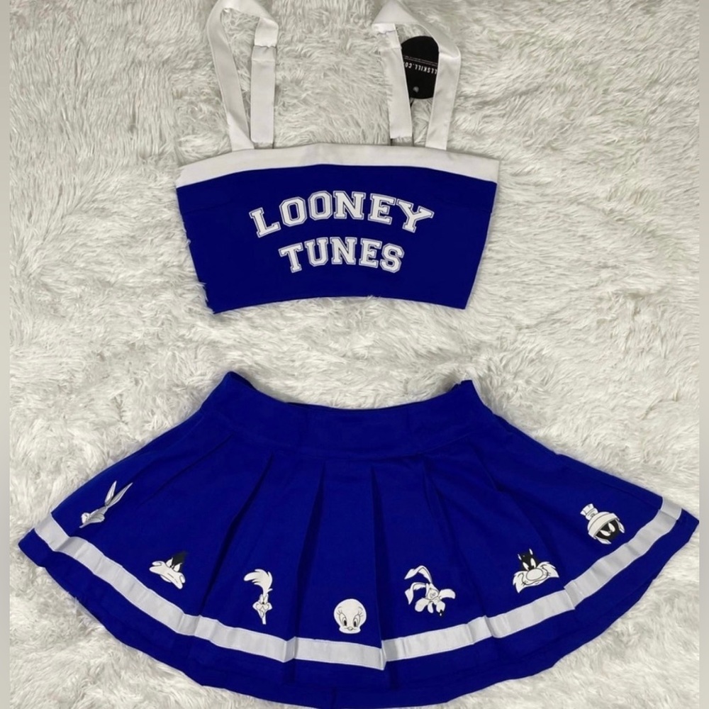Dolls Kill Looney Tunes Space Jam Tune Squad Lola Bunny Cheerleader Costume XXS